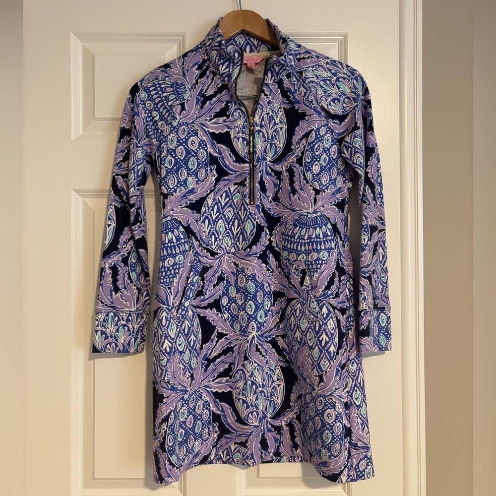 Lilly Pulitzer Blue and Purple Patterned Garment
